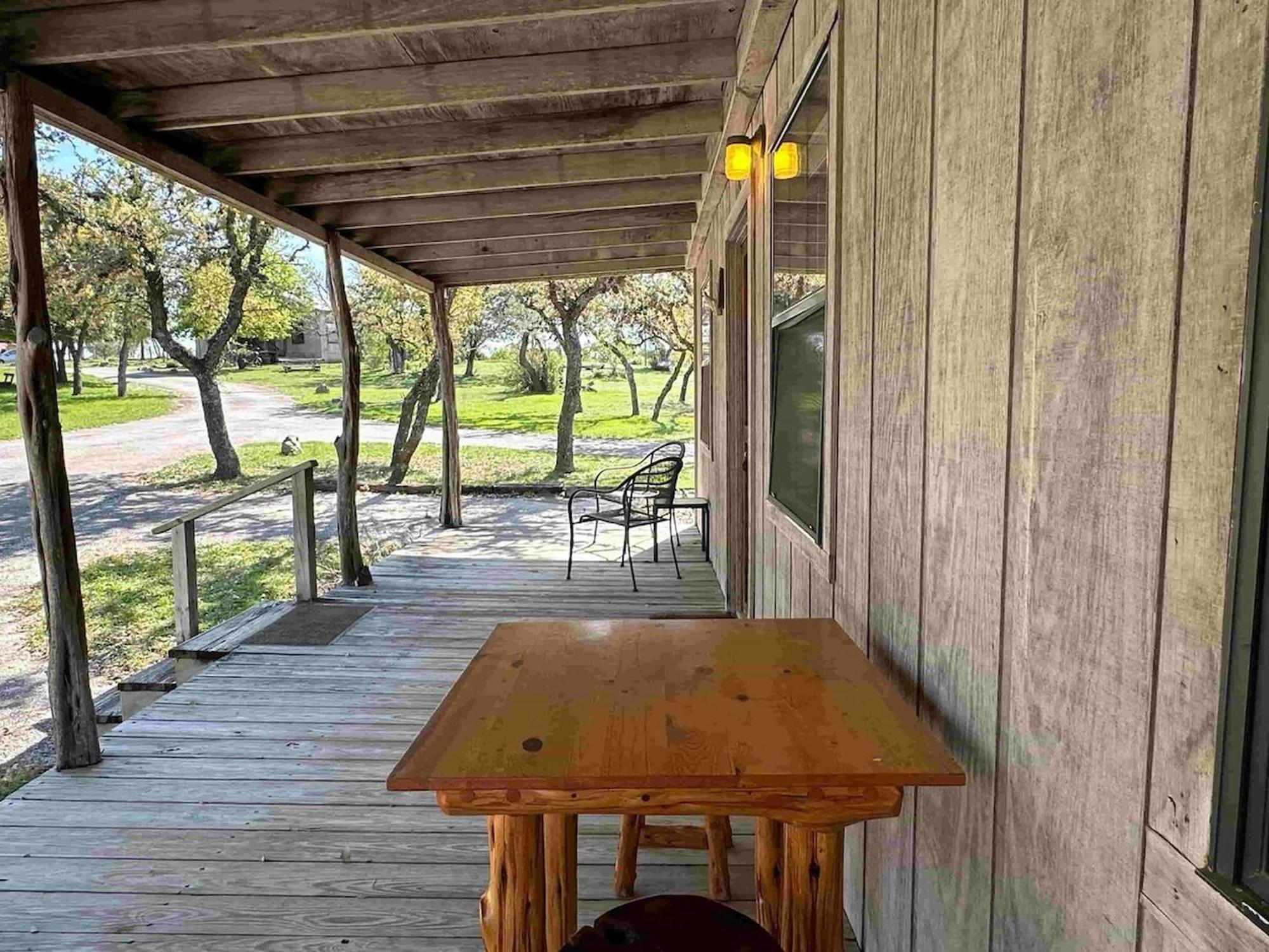 Crc Ranch Retreat Hotel Bandera Room photo